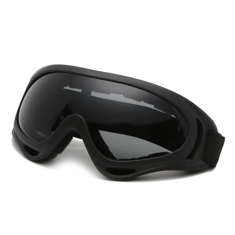 Protective goggles for helmet