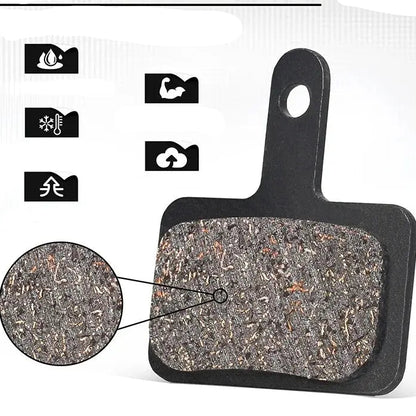 Sintered semi-metallic brake pads